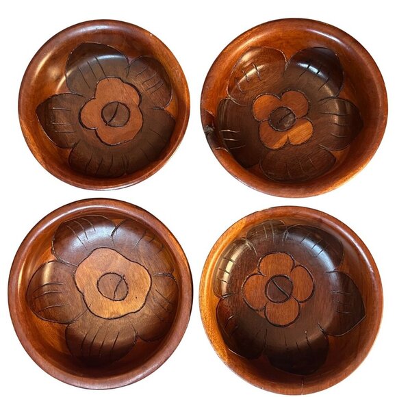 Set Of 4 Hand-Carved Rustic Wooden Whimsical Salad Fruit Bowls Floral Design - Picture 1 of 10